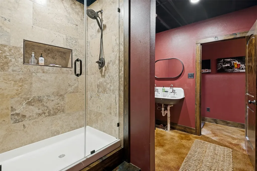 9011 Texas Trail Terrell TX 75160
