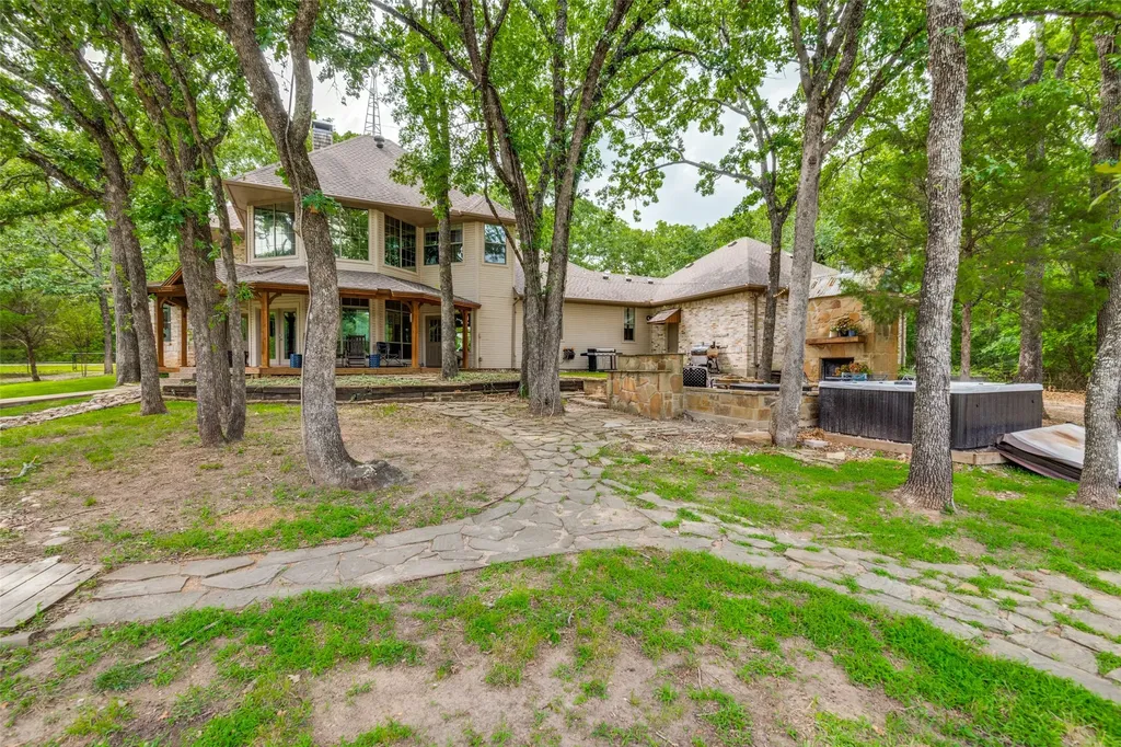 9011 Texas Trail Terrell TX 75160