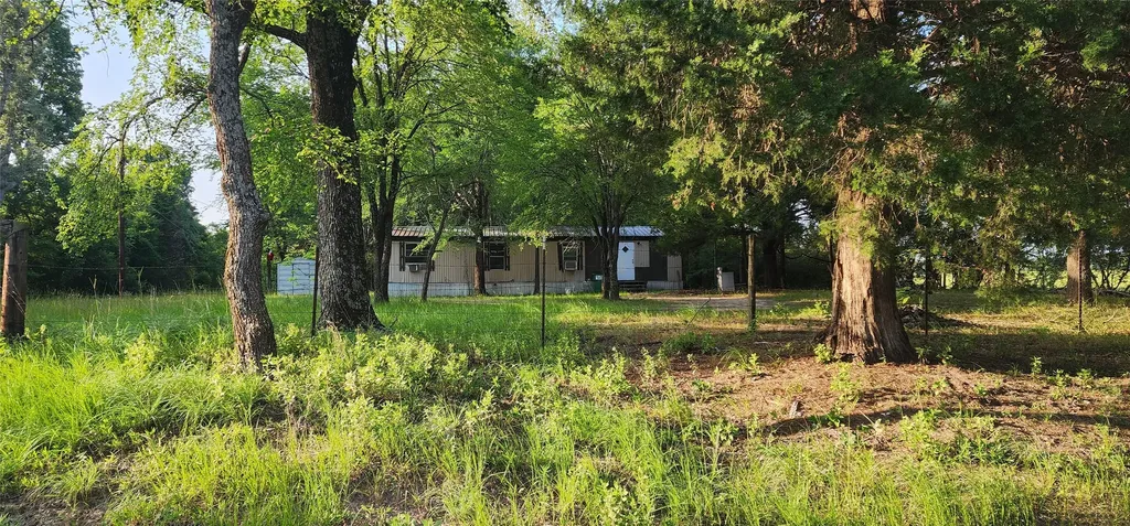 14598 County Road 1122 Athens TX 75751