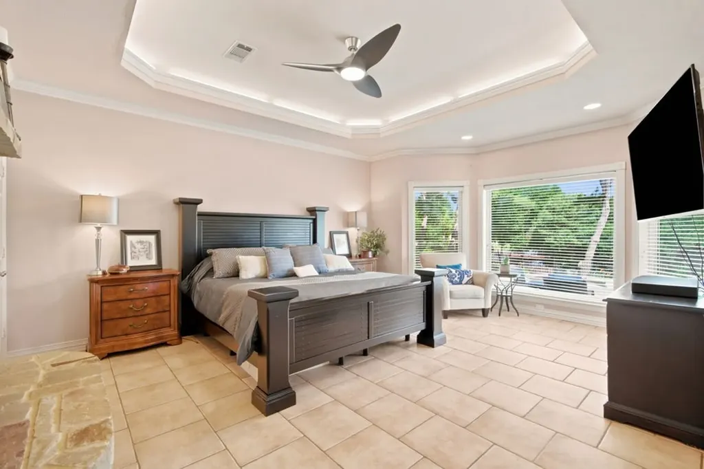 325 Driftwood Court Azle TX 76020