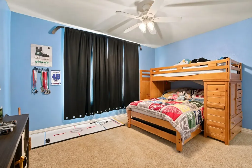 325 Driftwood Court Azle TX 76020