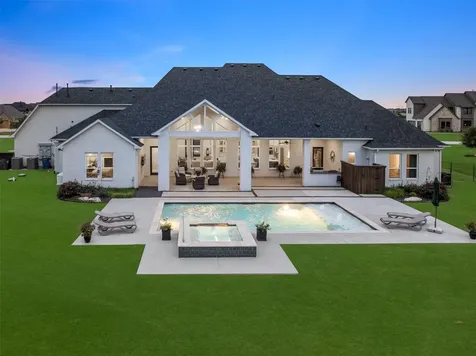 701 Inverness Lane Lucas TX 75002