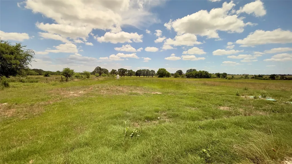 2607 Vz County Road 2403 Canton TX 75103