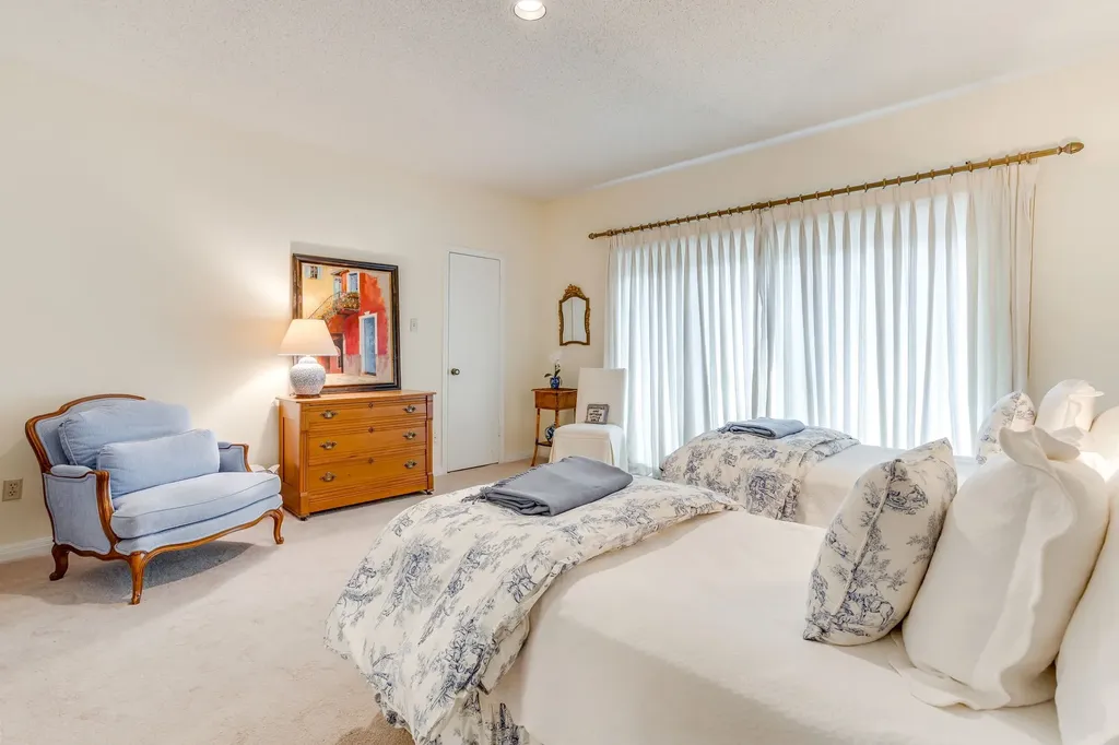 3000 Tanglewood Park W Fort Worth TX 76109