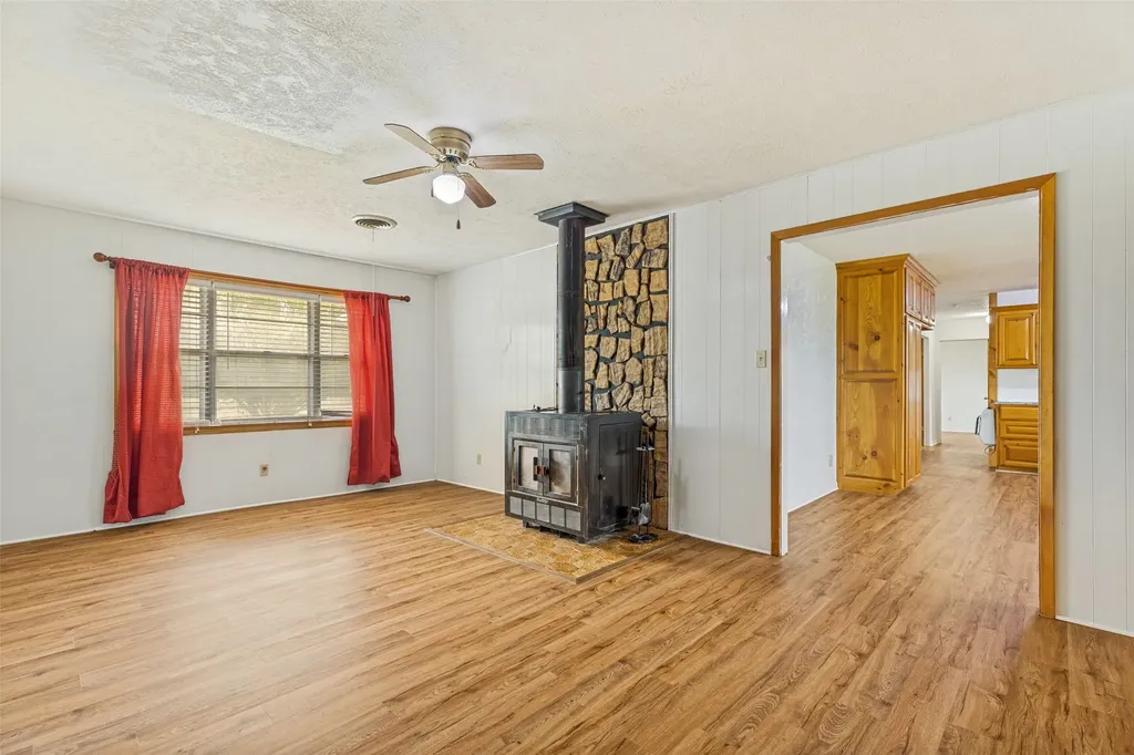 5083 N State Highway 78 Highway Bonham TX 75418