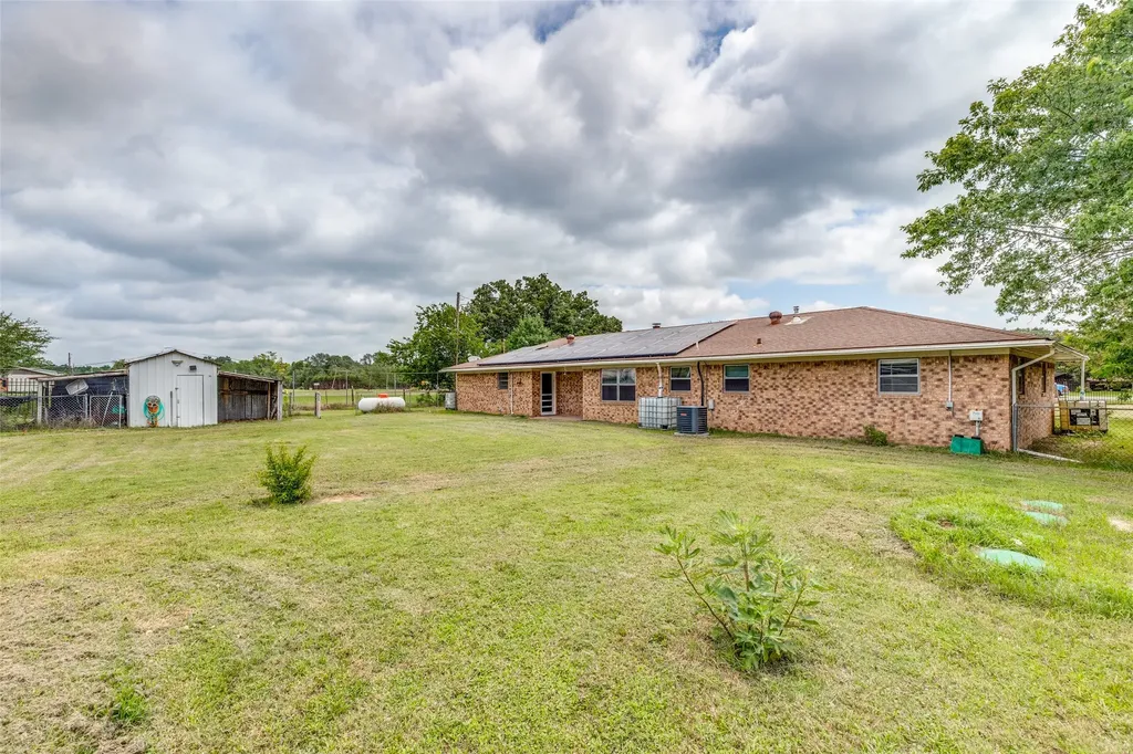 5083 N State Highway 78 Highway Bonham TX 75418