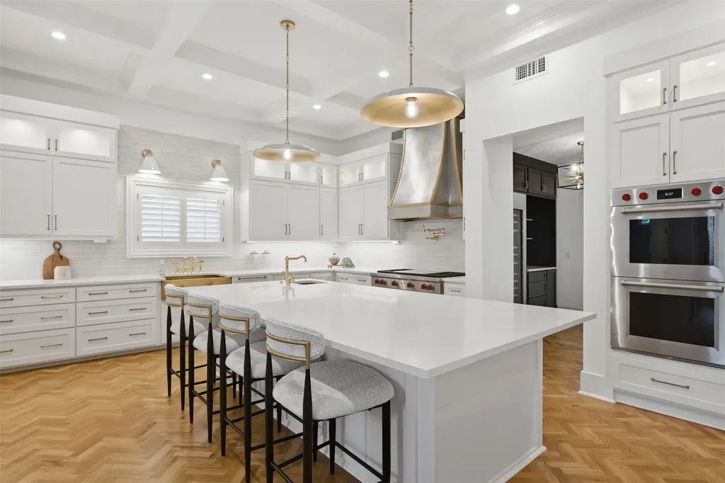 6743 Gaston Avenue Dallas TX 75214
