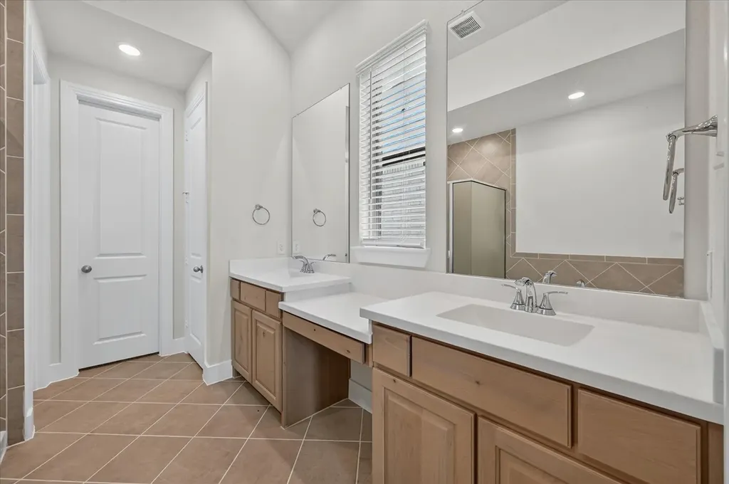 1139 Daphne Road Fate TX 75087
