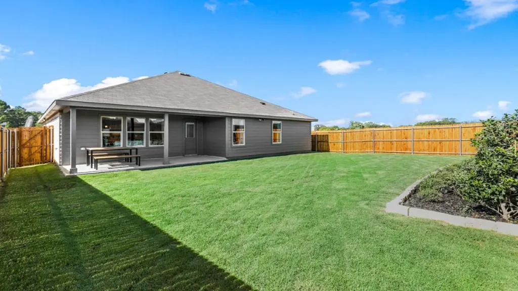 420 Sunflower Trail Cleburne TX 76033