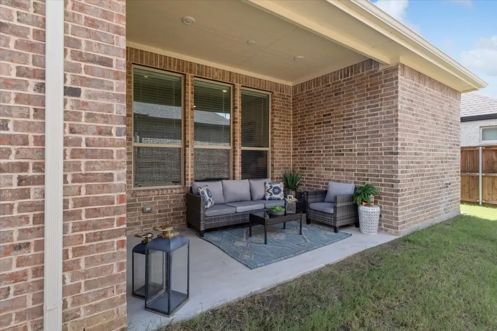 4619 Magnolia Park Drive Arlington TX 76005