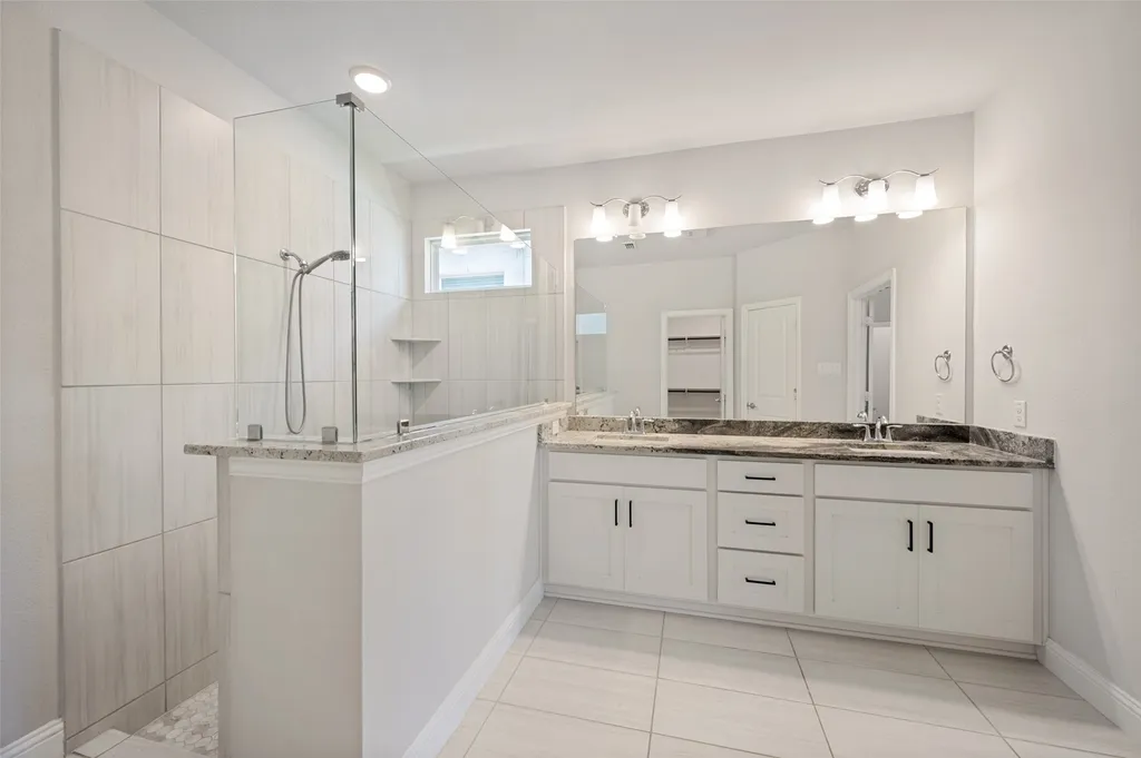 137 Glenwood Drive Oak Point TX 75068