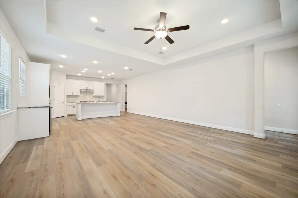 137 Glenwood Drive Oak Point TX 75068