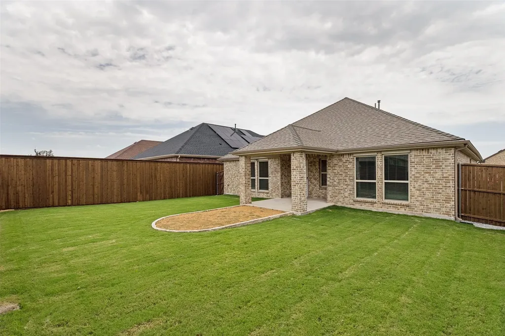 423 Stars Drive Anna TX 75409