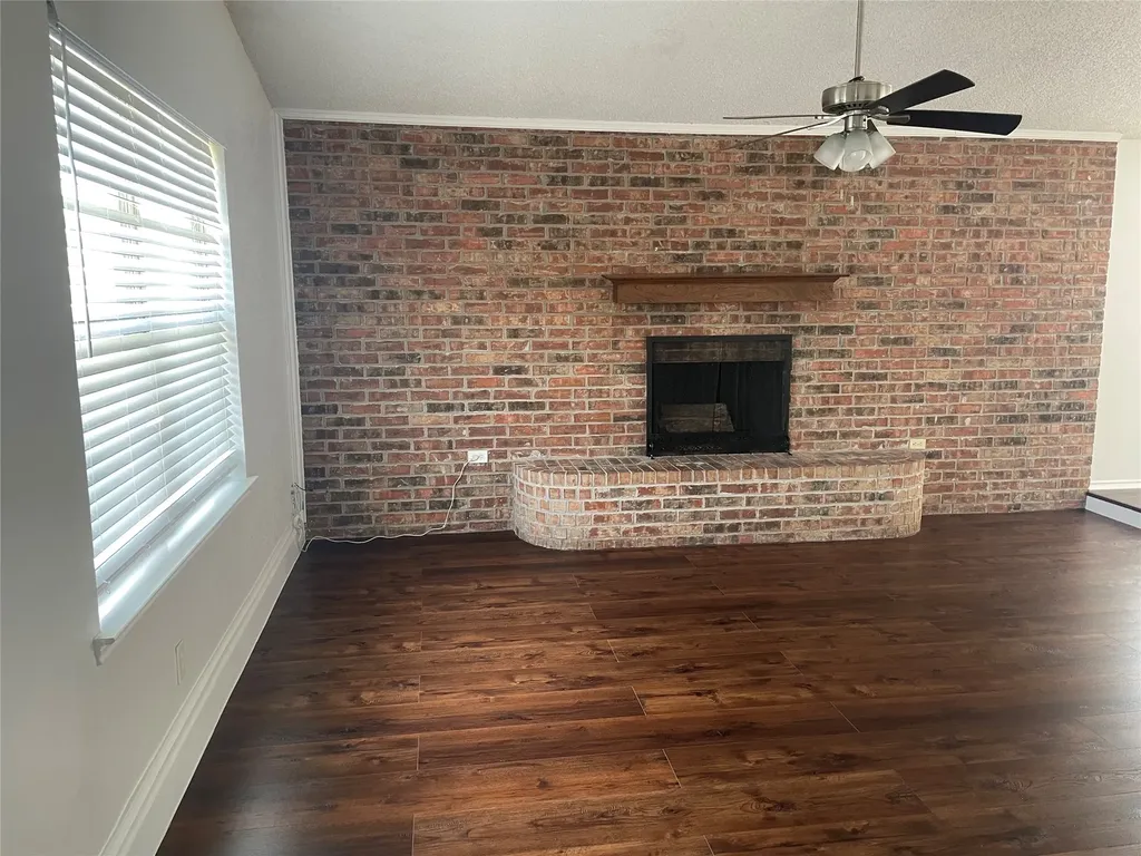 516 Erikson Trail Irving TX 75060