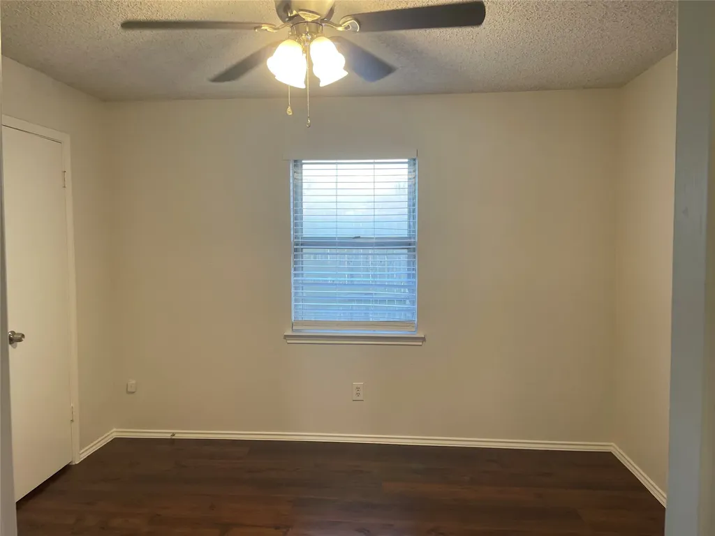 516 Erikson Trail Irving TX 75060