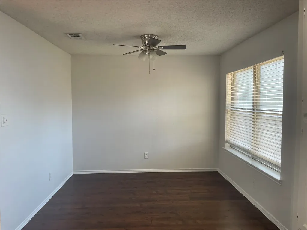 516 Erikson Trail Irving TX 75060