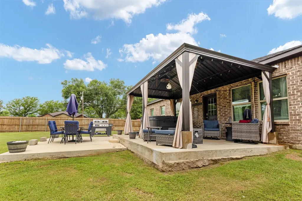 8112 Lakeshore Drive Kemp TX 75143