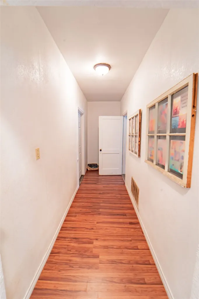 1211 W Hullum Street Breckenridge TX 76424
