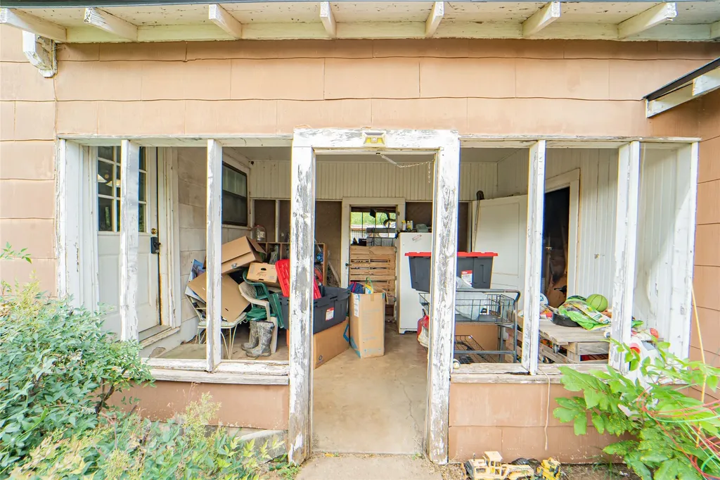 1211 W Hullum Street Breckenridge TX 76424
