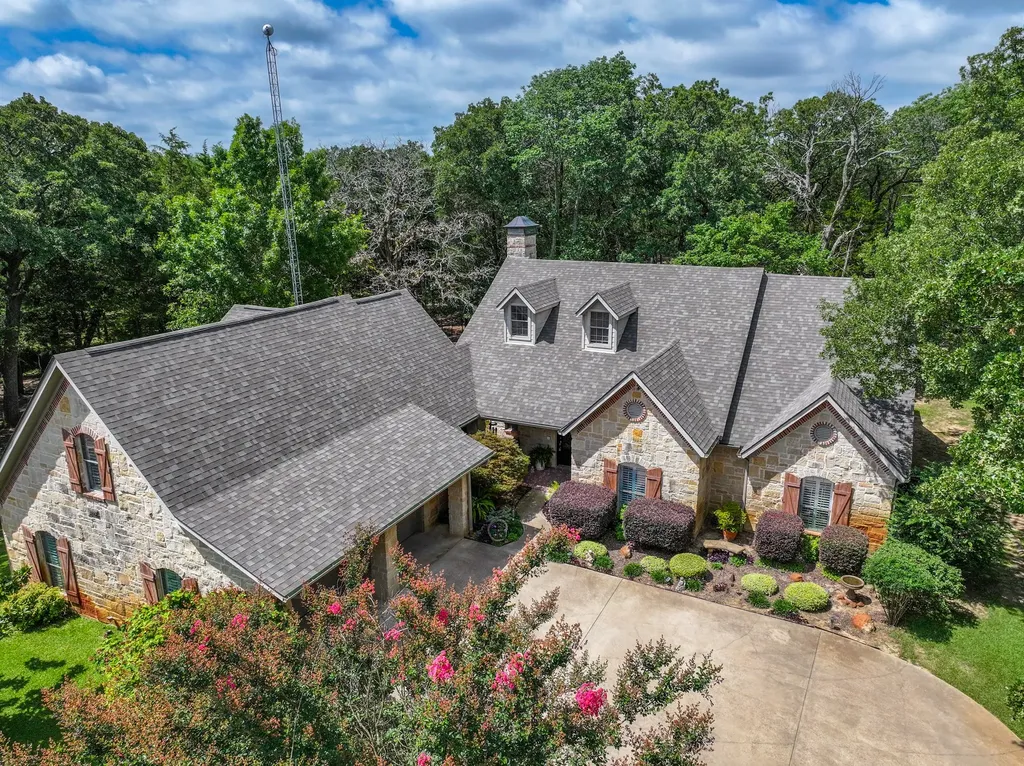 258 Vz County Road 3528 Wills Point TX 75169