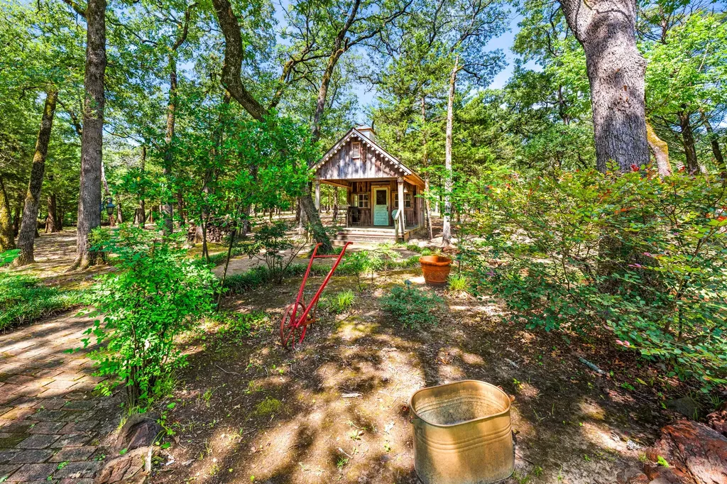 258 Vz County Road 3528 Wills Point TX 75169
