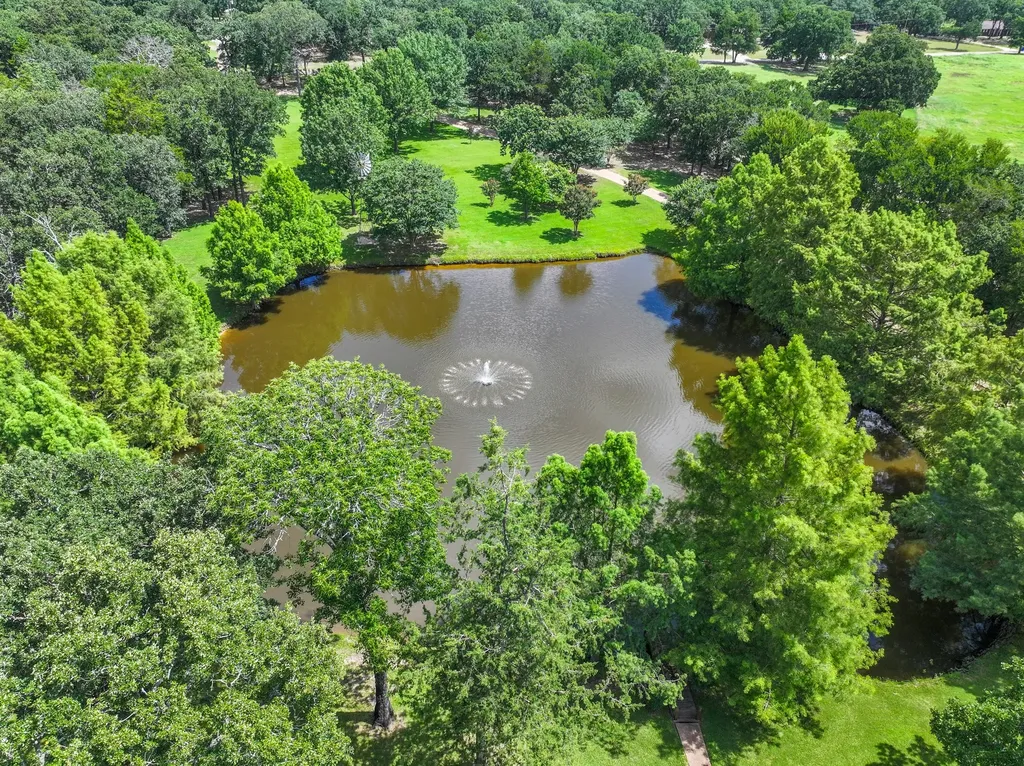 258 Vz County Road 3528 Wills Point TX 75169
