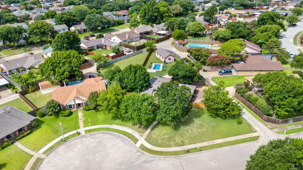852 Bronco Lane Plano TX 75023