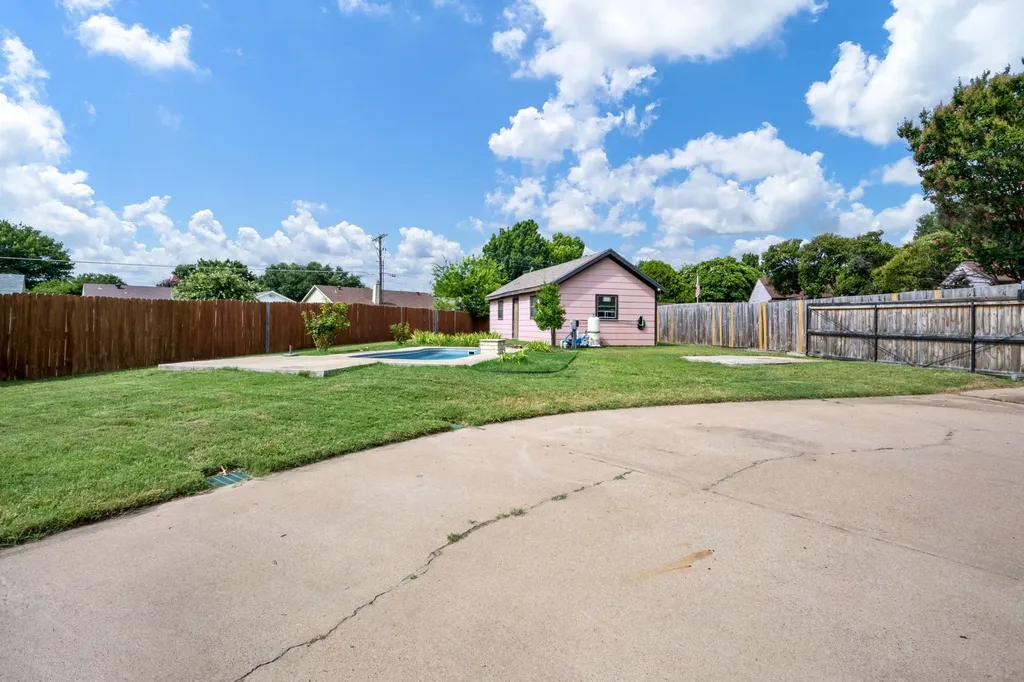 852 Bronco Lane Plano TX 75023