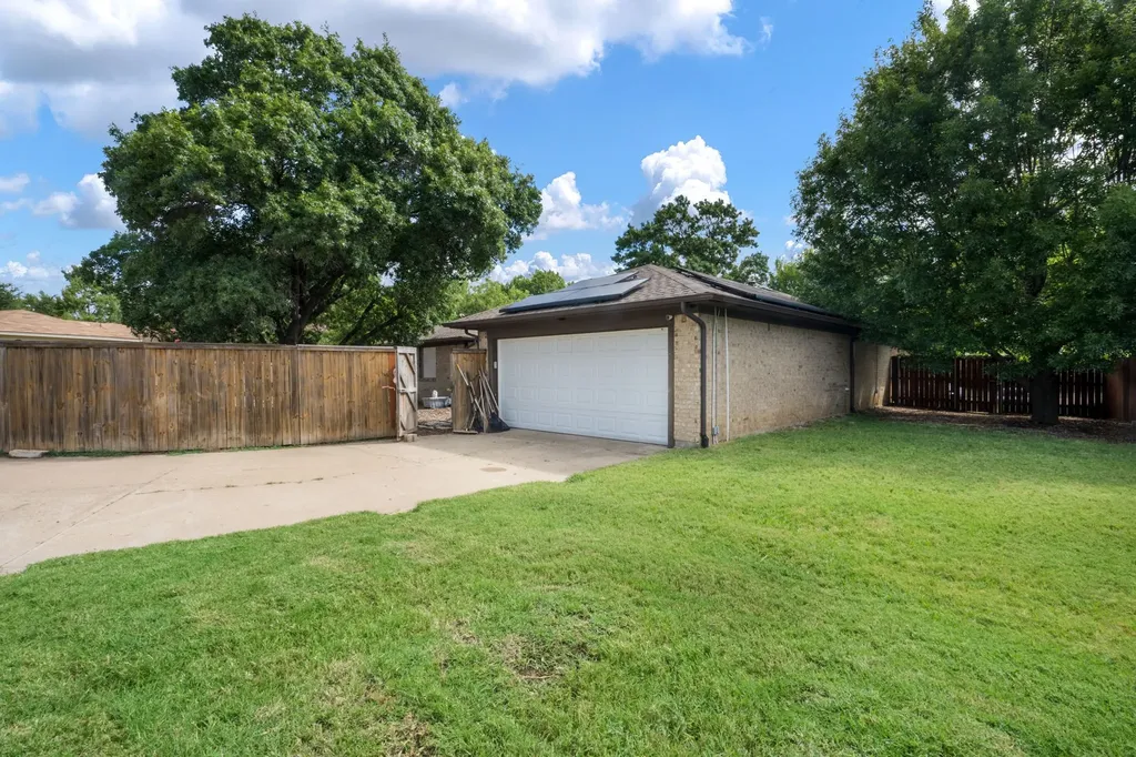 852 Bronco Lane Plano TX 75023