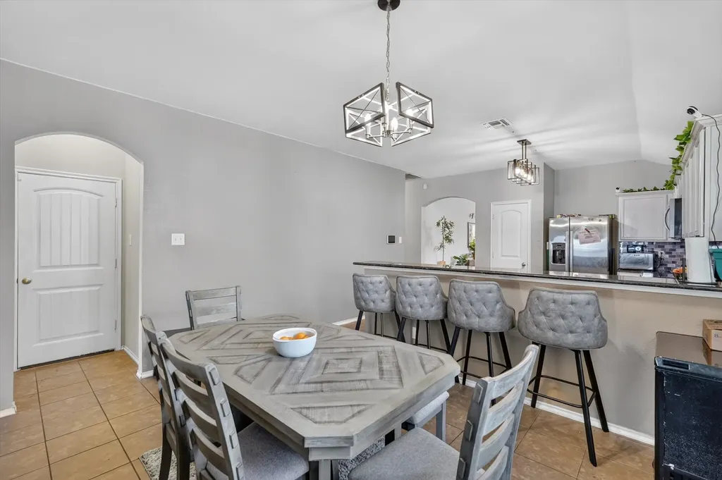 1731 Overlook Drive Lancaster TX 75146