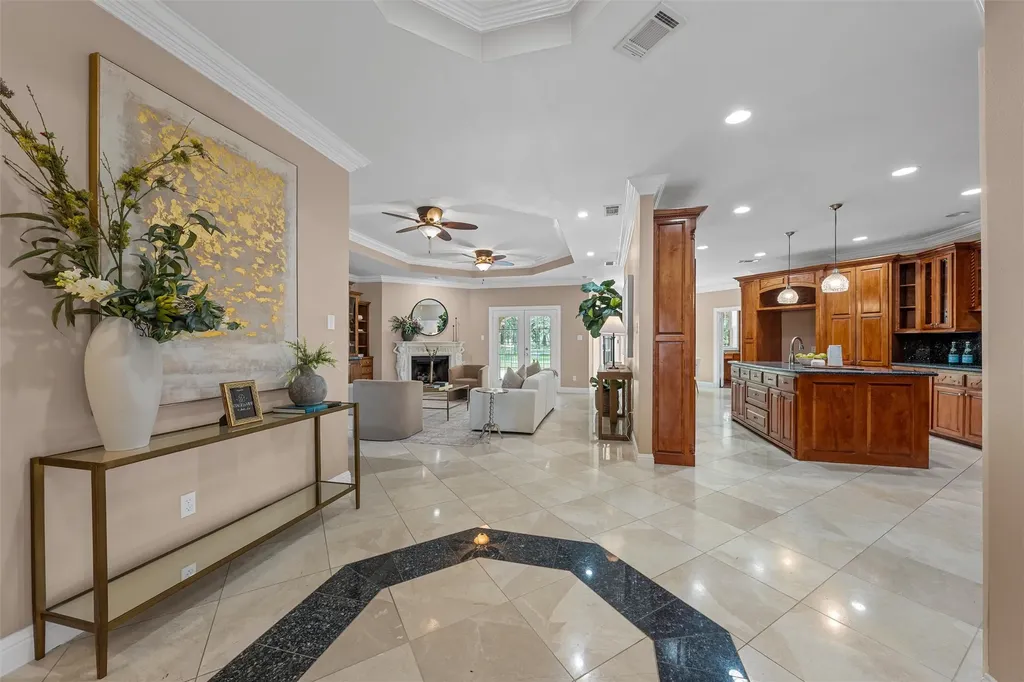 1340 Autumn Oaks Circle China Spring TX 76633