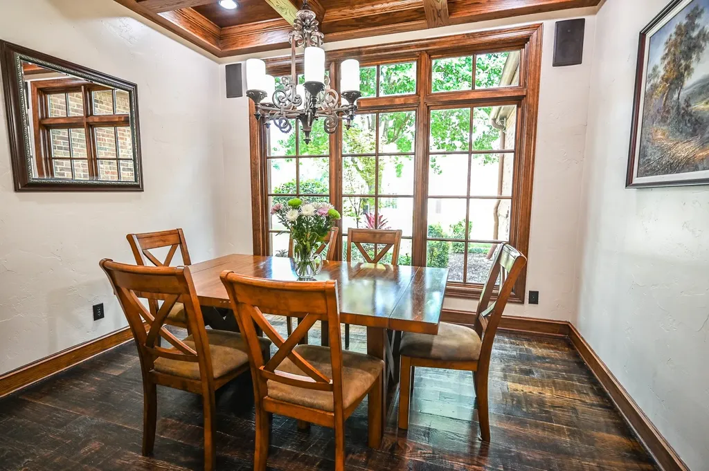 910 Belclaire Circle Cedar Hill TX 75104