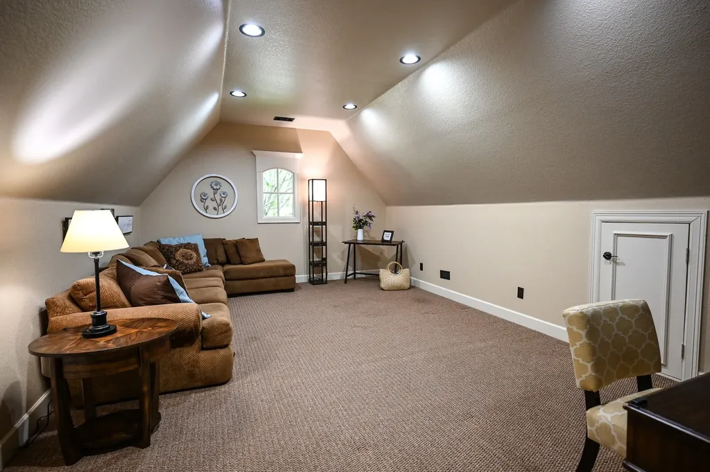 910 Belclaire Circle Cedar Hill TX 75104