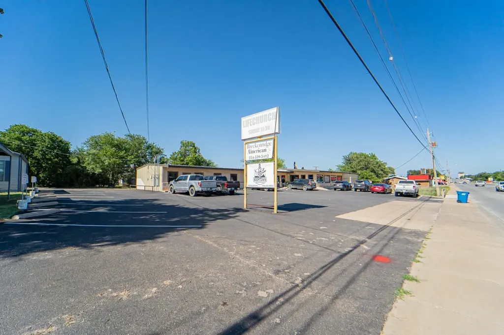 1104 W Walker Street Breckenridge TX 76424