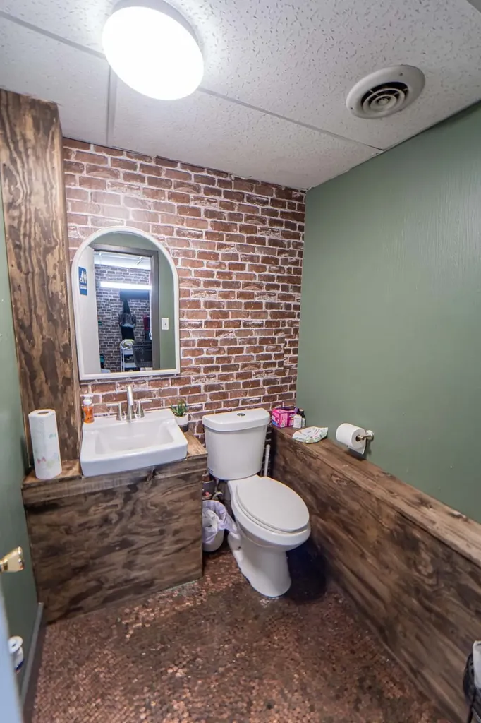 1104 W Walker Street Breckenridge TX 76424
