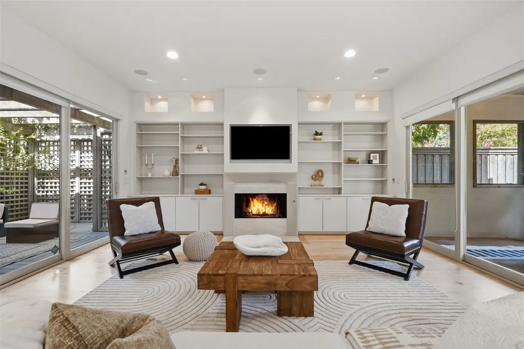 5211 Miller Avenue Dallas TX 75206