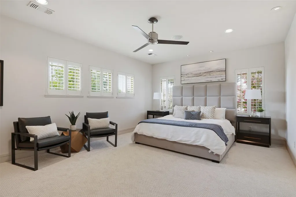 5211 Miller Avenue Dallas TX 75206