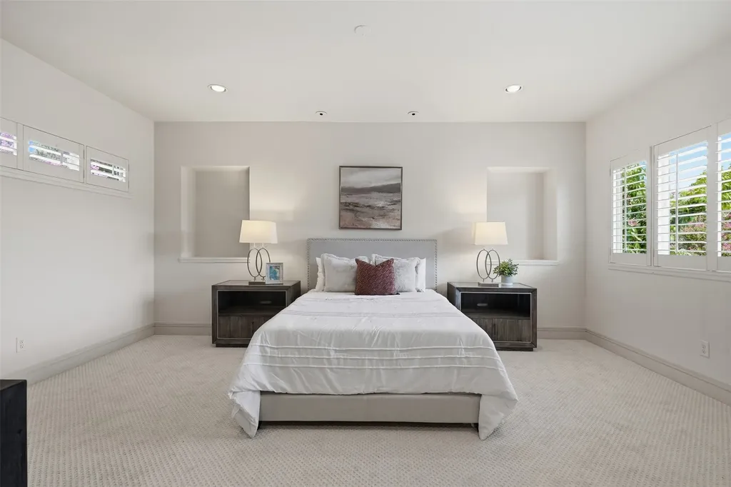 5211 Miller Avenue Dallas TX 75206