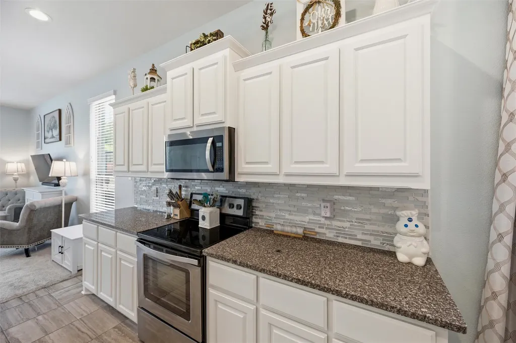 324 Hudson Court Kennedale TX 76060