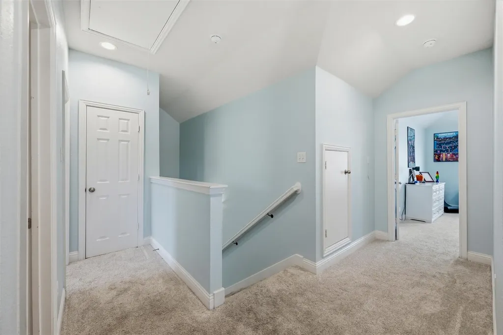324 Hudson Court Kennedale TX 76060