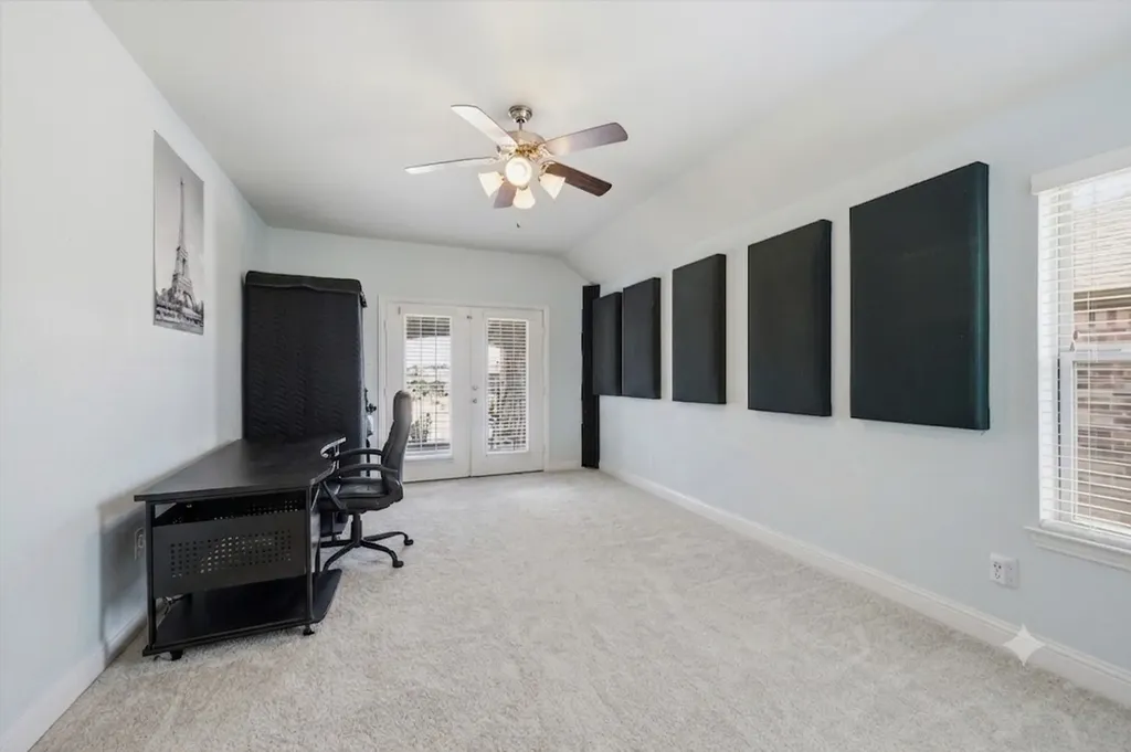 324 Hudson Court Kennedale TX 76060