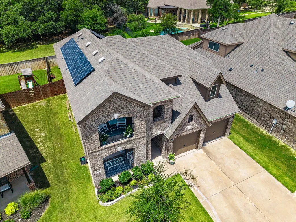324 Hudson Court Kennedale TX 76060