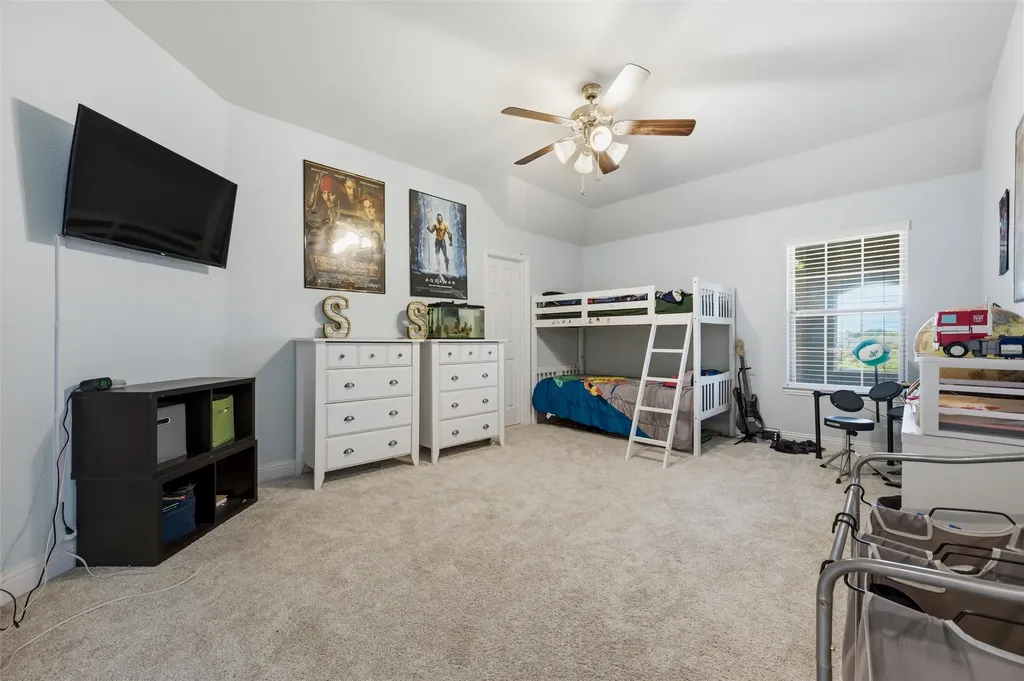324 Hudson Court Kennedale TX 76060