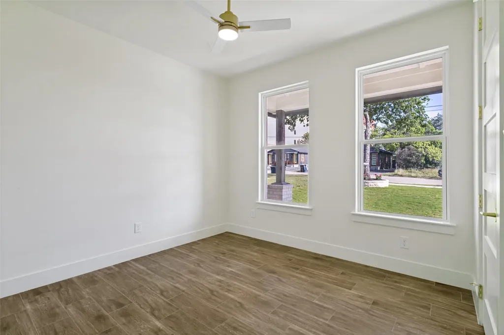 5505 Lovell Avenue Fort Worth TX 76107