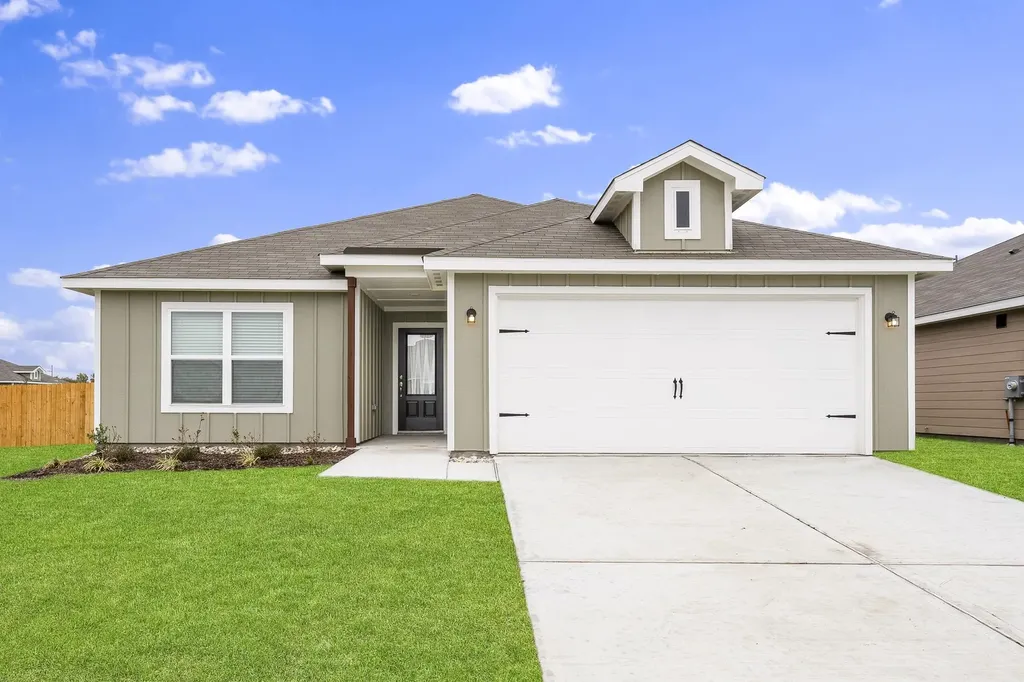 1212 Reed Street Greenville TX 75401