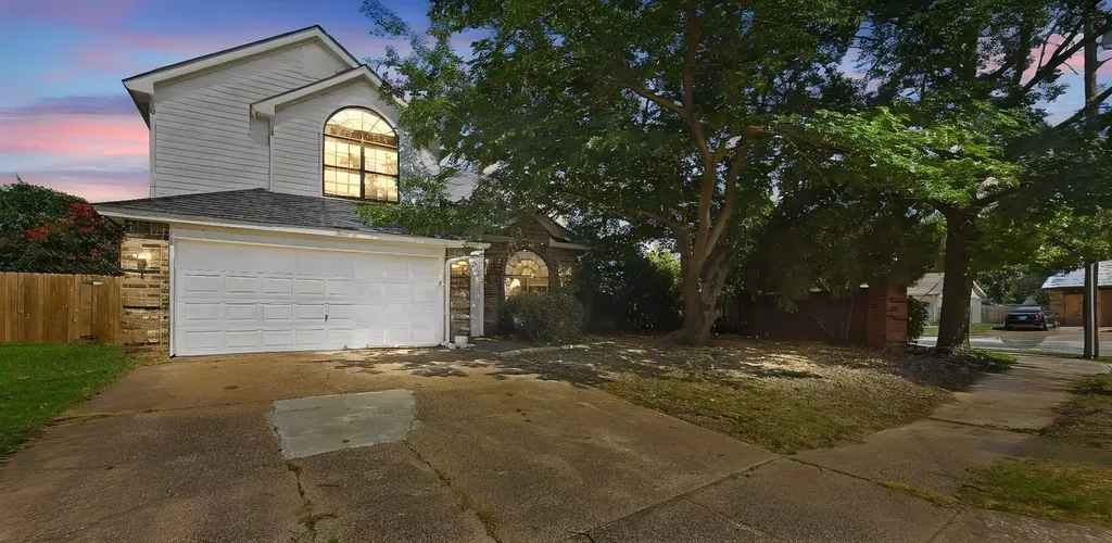 6700 Megan Lane North Richland Hills TX 76182