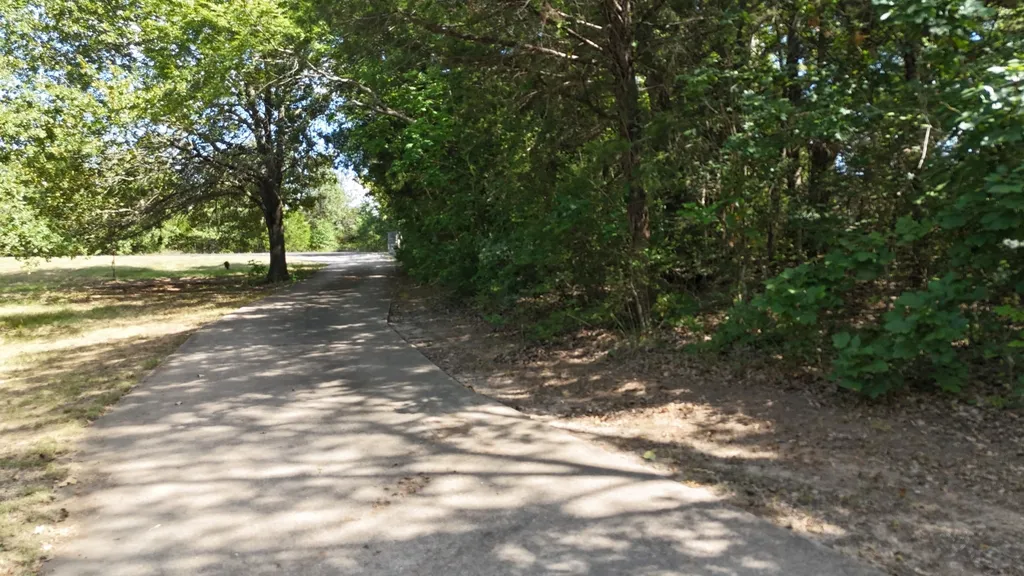 Lot 81 Appomattox Streetman TX 75859