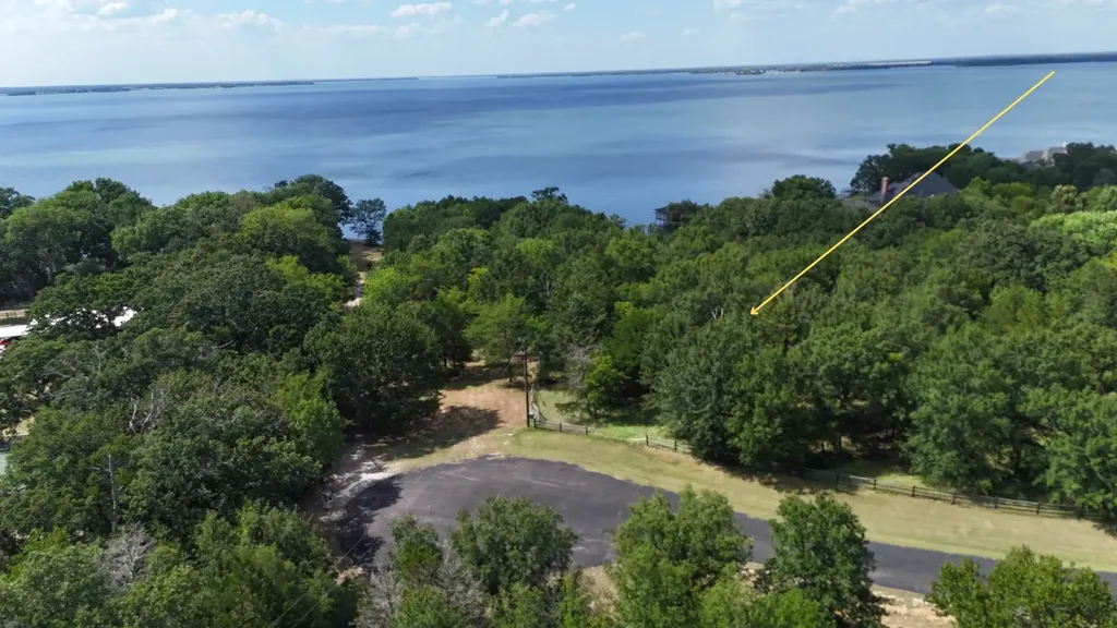 Lot 81 Appomattox Streetman TX 75859