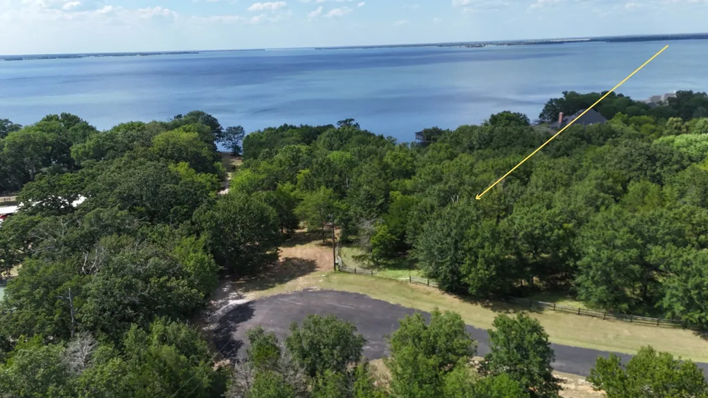 Lot 81 Appomattox Streetman TX 75859