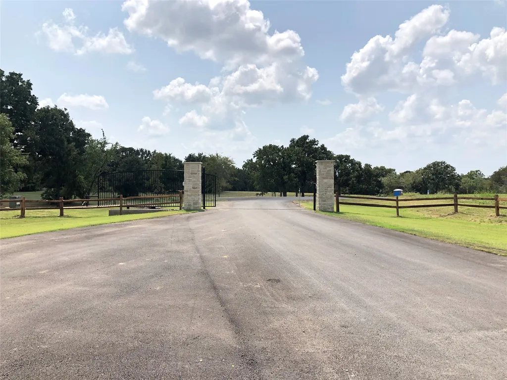 Lot 81 Appomattox Streetman TX 75859